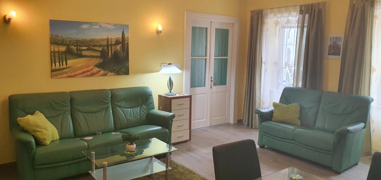 Apartment Thomas Vipava Eksteriør bilde